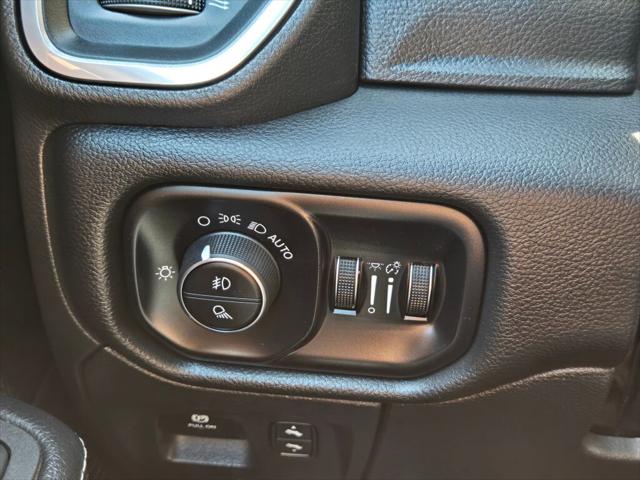 2025 Ram 1500 Laramie Crew Cab 4x4 57 Box
