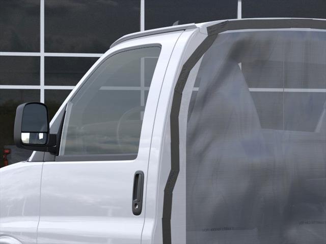 2025 Chevrolet Express Cutaway 4500 Van
