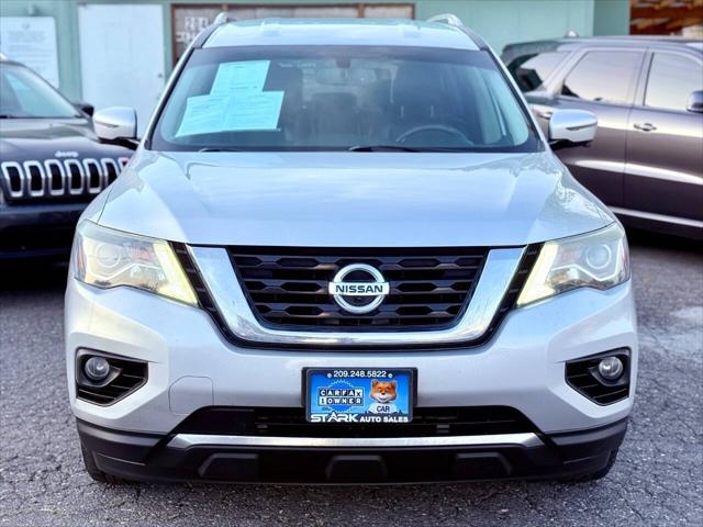 2018 Nissan Pathfinder SL