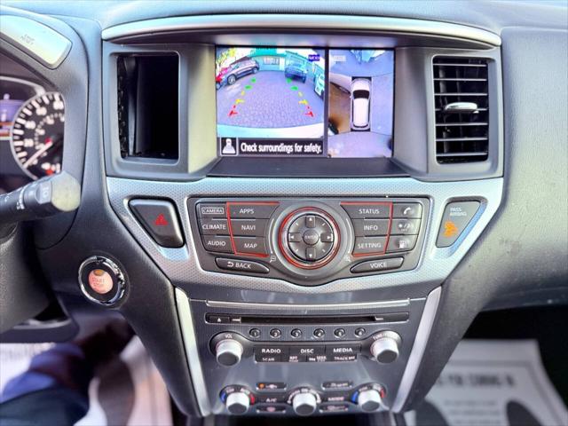 2018 Nissan Pathfinder SL