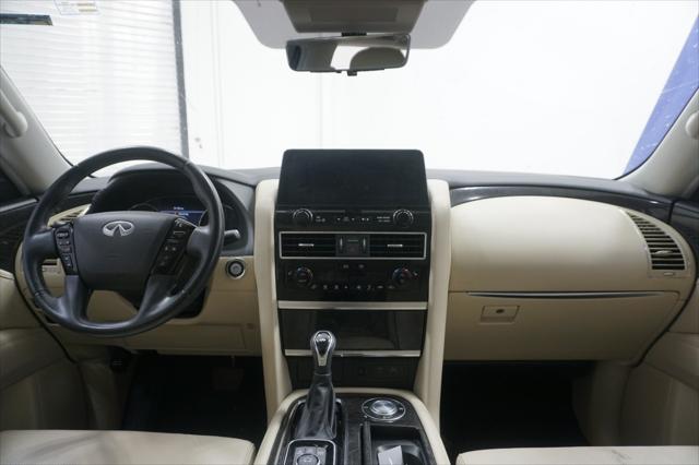 2022 INFINITI QX80 LUXE