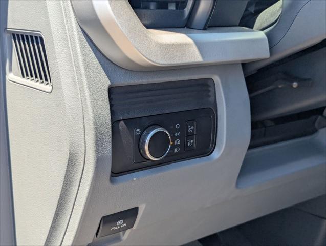 2025 Ford F-550 XL