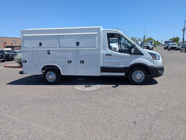 2024 Ford Transit Cutaway Base