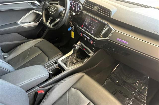 2022 Audi Q3 Premium Plus 45 TFSI S line quattro Tiptronic