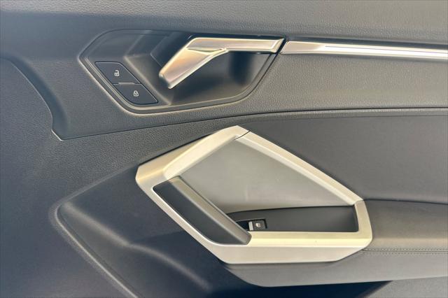2022 Audi Q3 Premium Plus 45 TFSI S line quattro Tiptronic