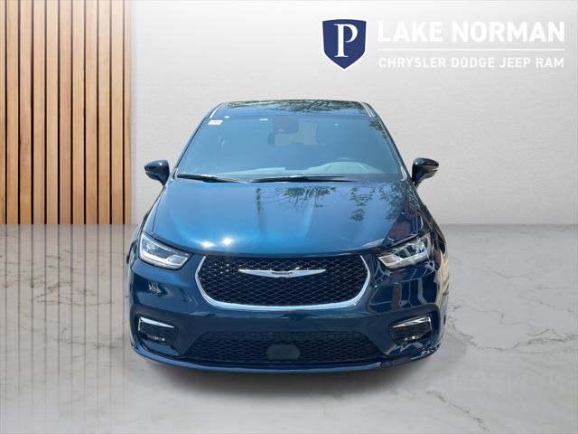 2025 Chrysler Pacifica PACIFICA SELECT