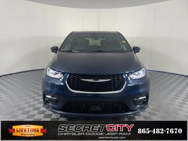 2025 Chrysler Pacifica PACIFICA SELECT