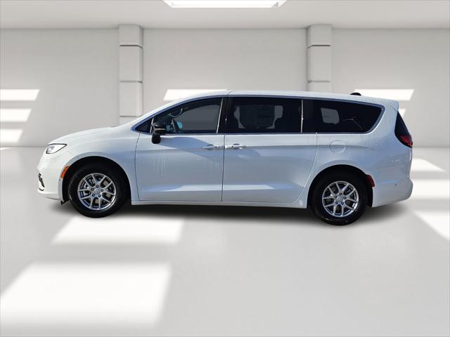 2025 Chrysler Pacifica PACIFICA SELECT