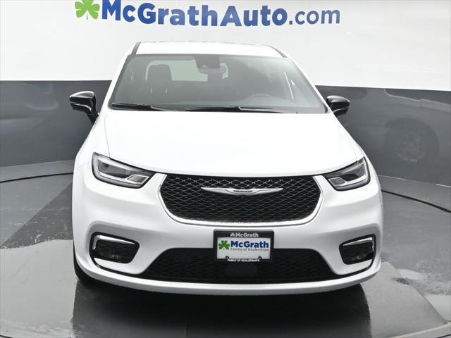 2025 Chrysler Pacifica PACIFICA SELECT