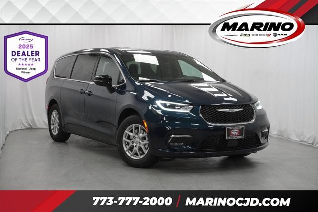 2025 Chrysler Pacifica PACIFICA SELECT
