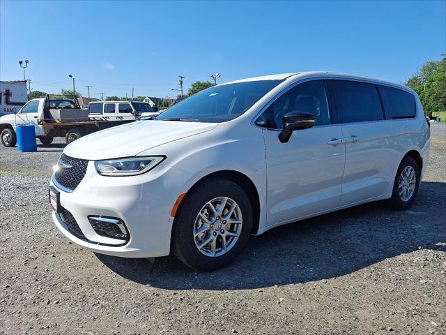 2025 Chrysler Pacifica PACIFICA SELECT