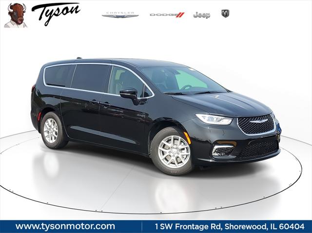 2025 Chrysler Pacifica PACIFICA SELECT