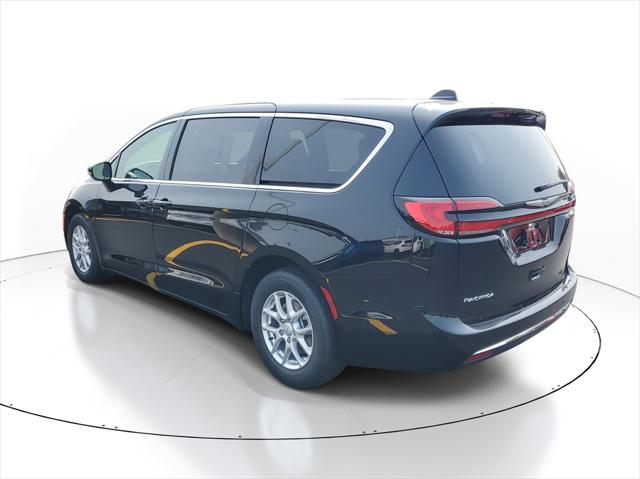 2025 Chrysler Pacifica PACIFICA SELECT