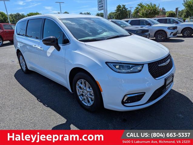 2025 Chrysler Pacifica PACIFICA SELECT