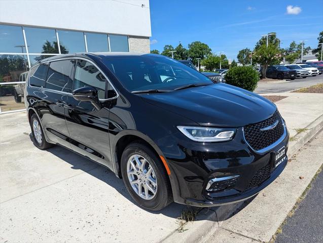 2025 Chrysler Pacifica PACIFICA SELECT