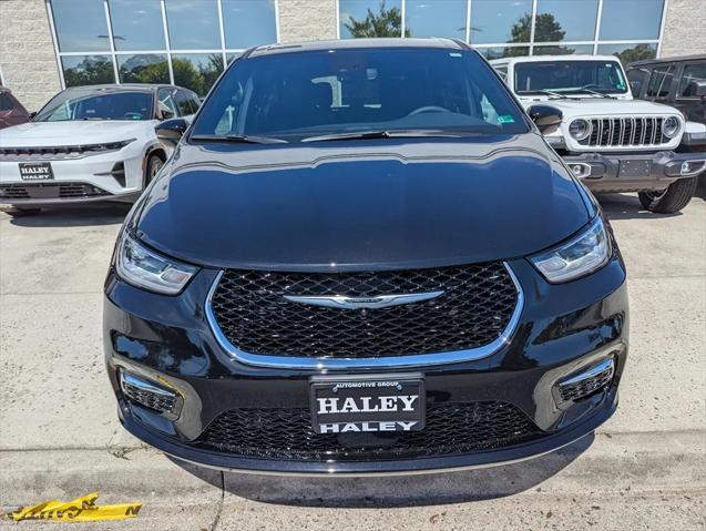 2025 Chrysler Pacifica PACIFICA SELECT