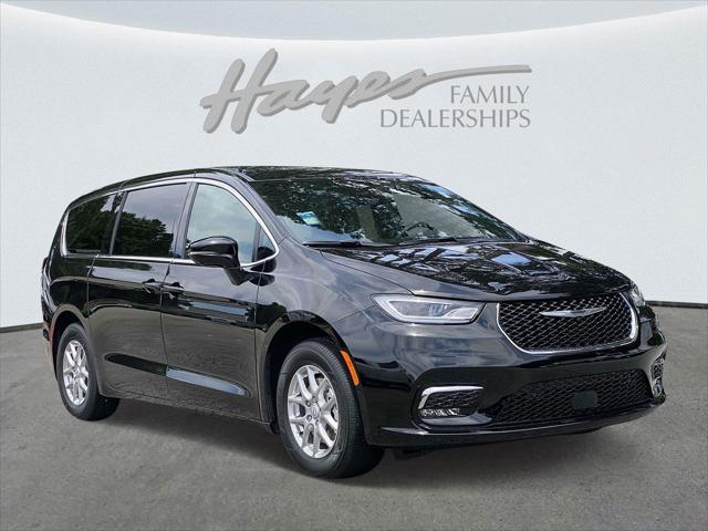 2025 Chrysler Pacifica PACIFICA SELECT
