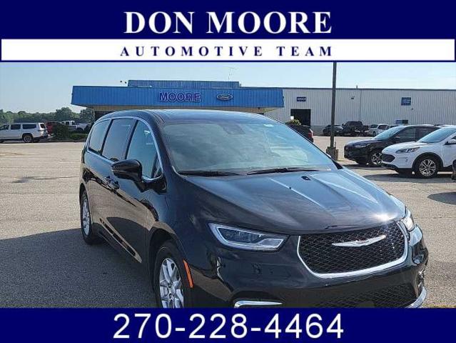2025 Chrysler Pacifica PACIFICA SELECT