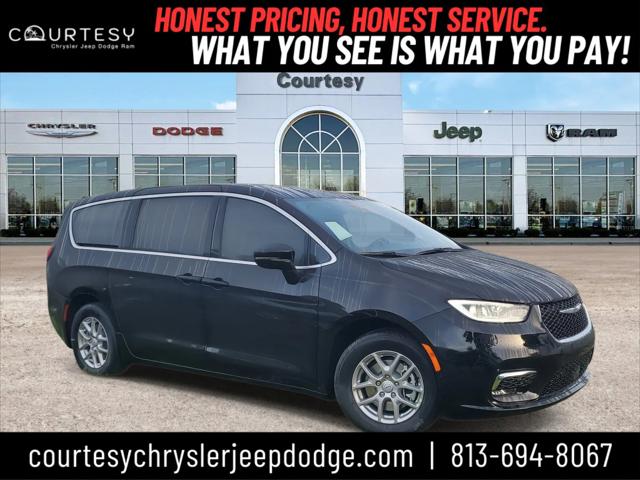 2025 Chrysler Pacifica PACIFICA SELECT