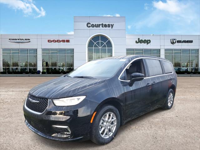 2025 Chrysler Pacifica PACIFICA SELECT