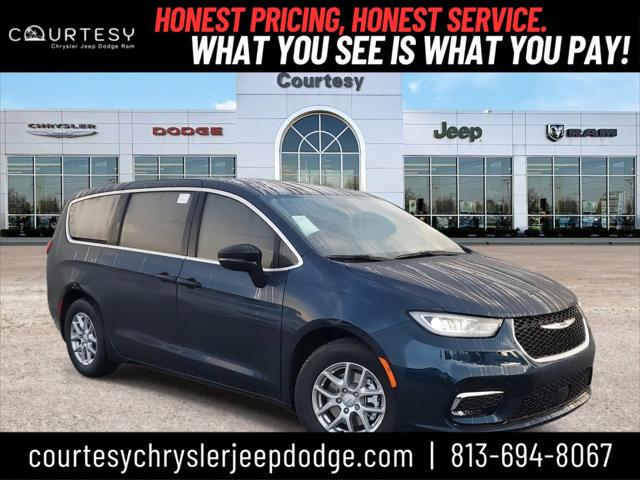 2025 Chrysler Pacifica PACIFICA SELECT