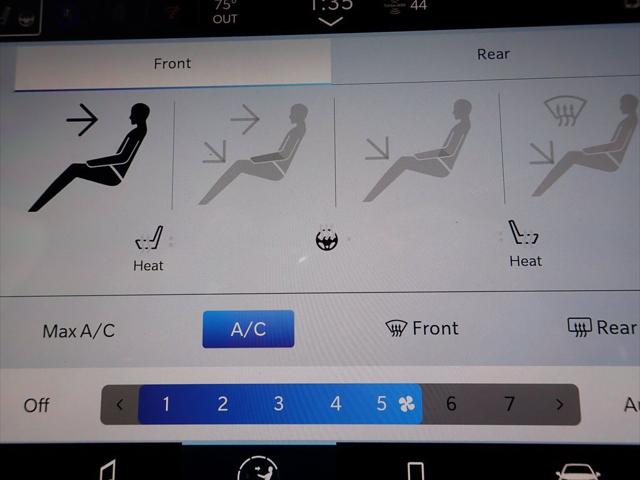 2025 Chrysler Pacifica PACIFICA SELECT