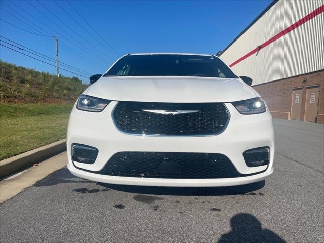 2025 Chrysler Pacifica PACIFICA SELECT