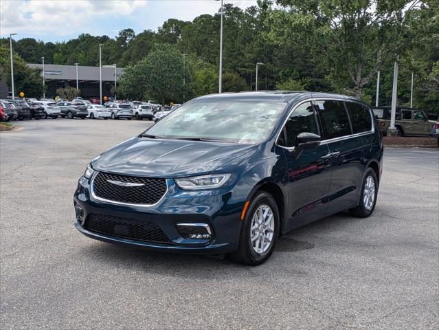 2025 Chrysler Pacifica PACIFICA SELECT