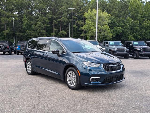 2025 Chrysler Pacifica PACIFICA SELECT