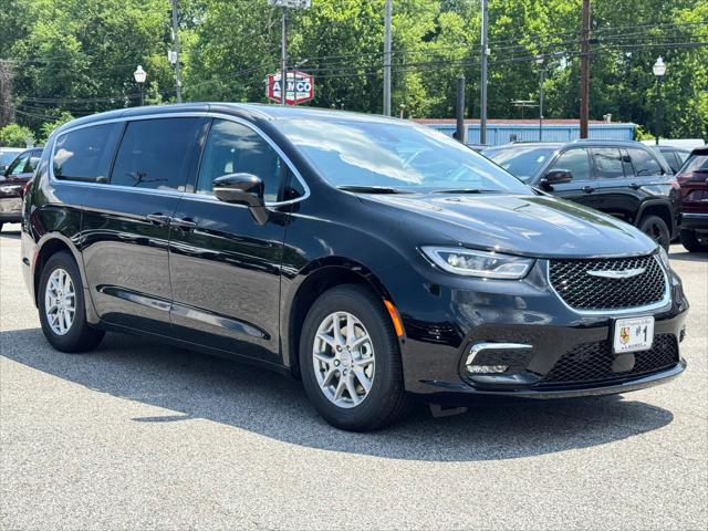 2025 Chrysler Pacifica PACIFICA SELECT