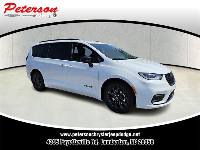 2025 Chrysler Pacifica PACIFICA SELECT