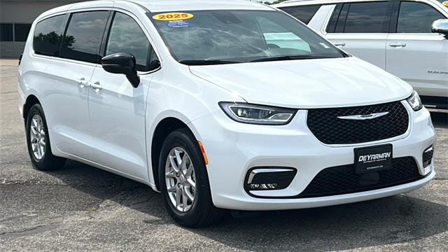 2025 Chrysler Pacifica PACIFICA SELECT