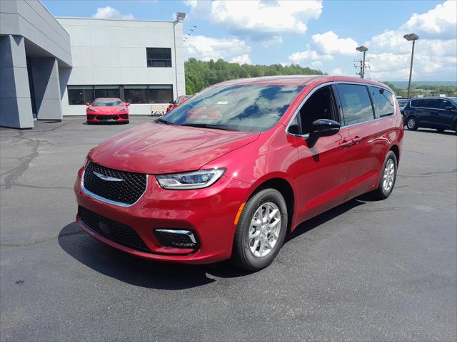 2025 Chrysler Pacifica PACIFICA SELECT