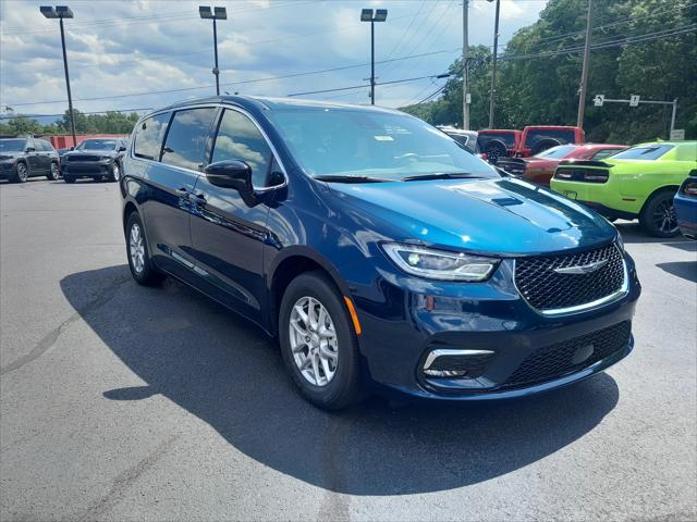 2025 Chrysler Pacifica PACIFICA SELECT