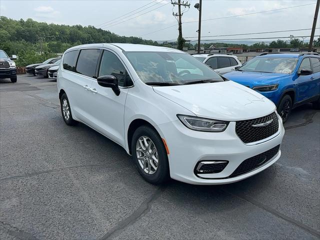 2025 Chrysler Pacifica PACIFICA SELECT