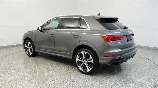 2020 Audi Q3 Premium Plus 45 TFSI S line quattro Tiptronic