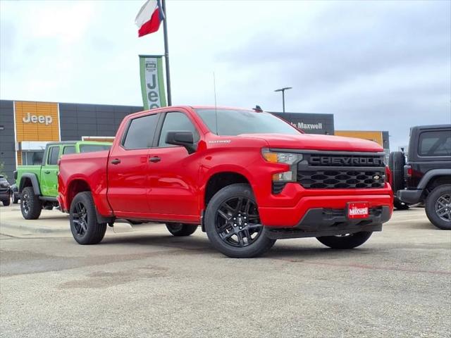 2023 Chevrolet Silverado 1500 2WD Crew Cab Short Bed Custom