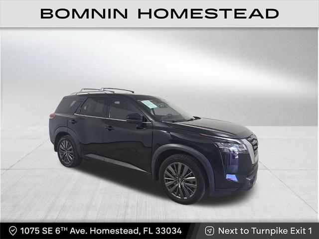 2022 Nissan Pathfinder SL 2WD