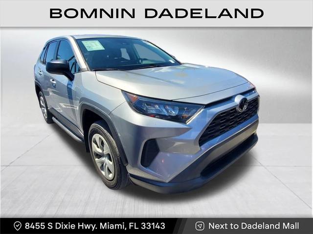 2022 Toyota RAV4 LE