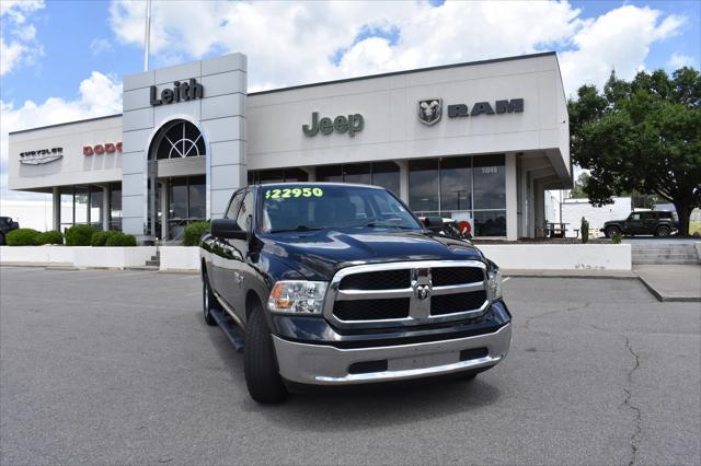 2019 RAM 1500 Classic SLT Crew Cab 4x4 64 Box