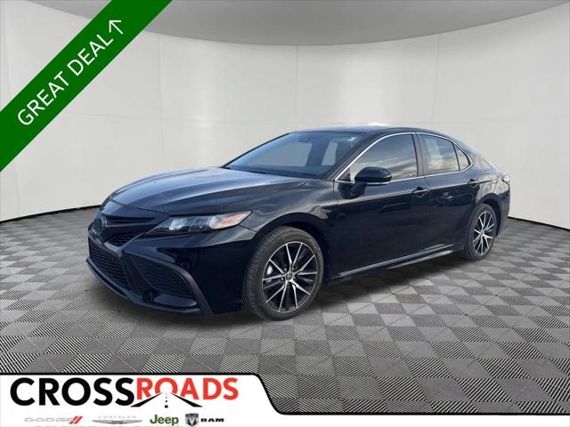 2024 Toyota Camry Hybrid SE