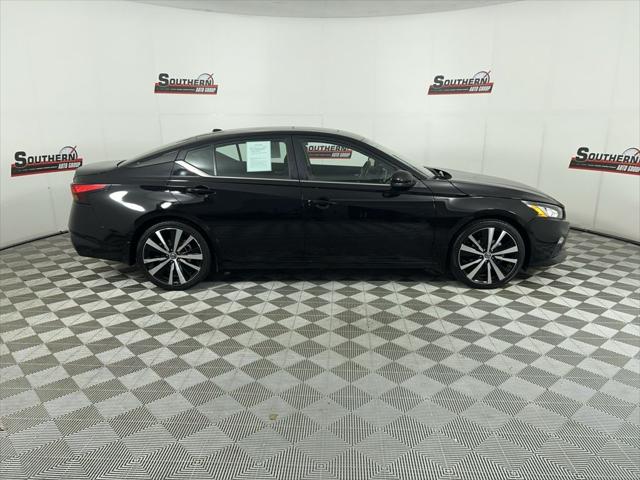 2022 Nissan Altima SR VC-Turbo FWD