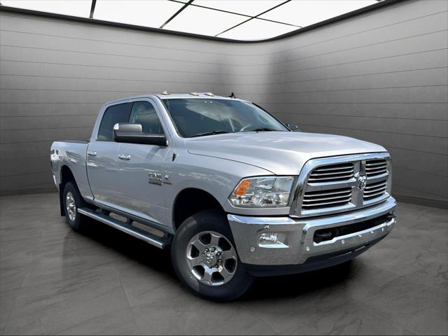 2017 RAM 2500 Big Horn Crew Cab 4x4 64 Box 2017 RAM 2500 Big Horn Crew Cab 4x4 64 Box