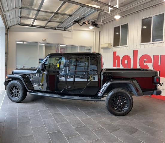 2023 Jeep Gladiator Overland 4x4