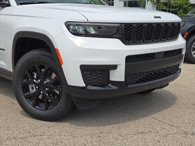 2025 Jeep Grand Cherokee GRAND CHEROKEE L ALTITUDE X 4X4