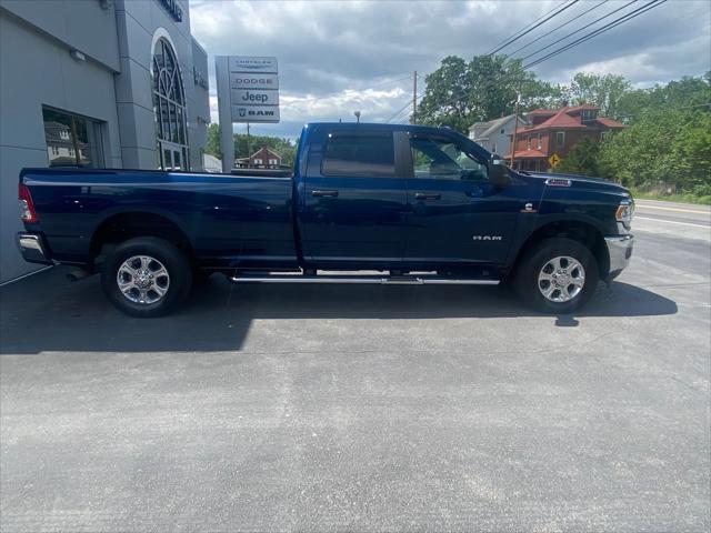 2023 RAM 2500 Big Horn Crew Cab 4x4 8 Box