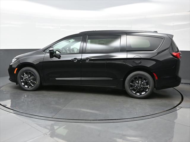 2025 Chrysler Pacifica PACIFICA SELECT