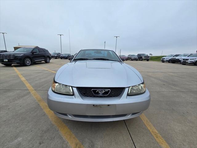 2004 Ford Mustang V6