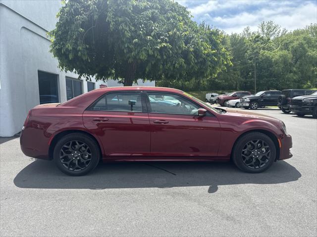 2023 Chrysler 300 Touring L AWD