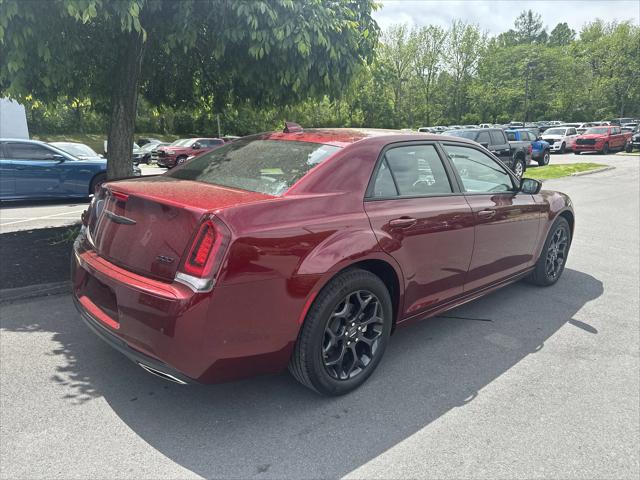 2023 Chrysler 300 Touring L AWD